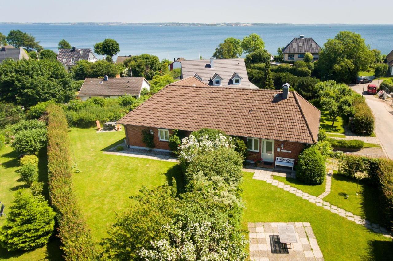 Seeblick II - Gemuetliche 60Qm - Ganzes Haus - 50M Zum Naturstrand - Mit Terrasse Und Grossem Garten 글룩스부르크 외부 사진