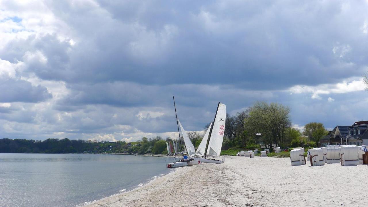 Seeblick II - Gemuetliche 60Qm - Ganzes Haus - 50M Zum Naturstrand - Mit Terrasse Und Grossem Garten 글룩스부르크 외부 사진